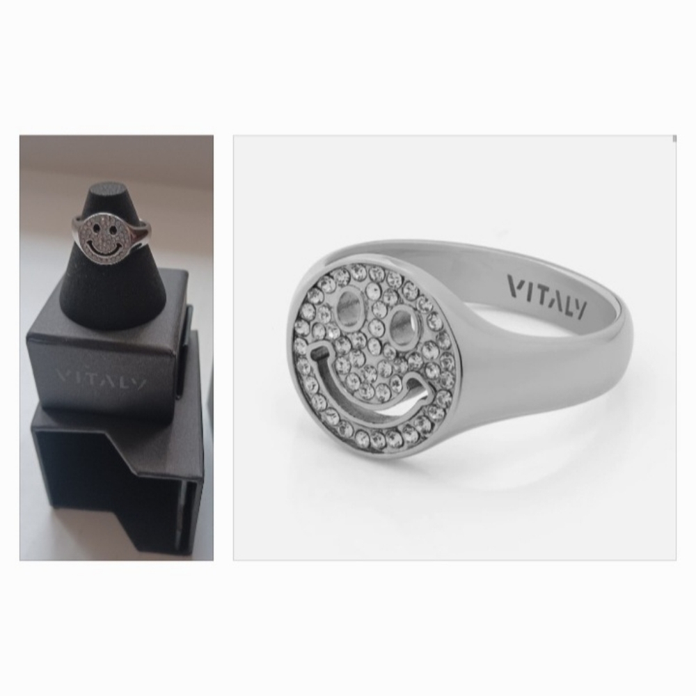 Beam - New Sparkly Smiley Face Laser Cut Ring Size 6 NIB